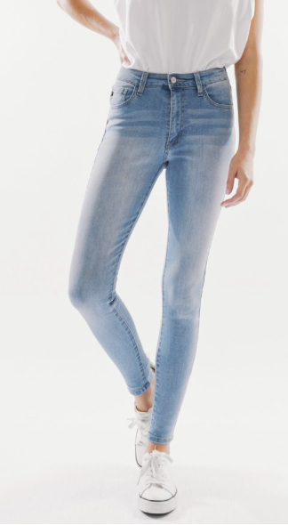 Kan Can Light Wash High Rise Skinny