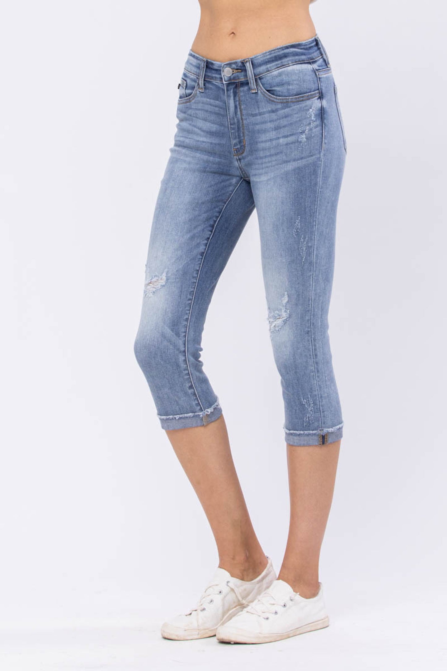 Judy Blue Mid-Rise Destroyed Capri