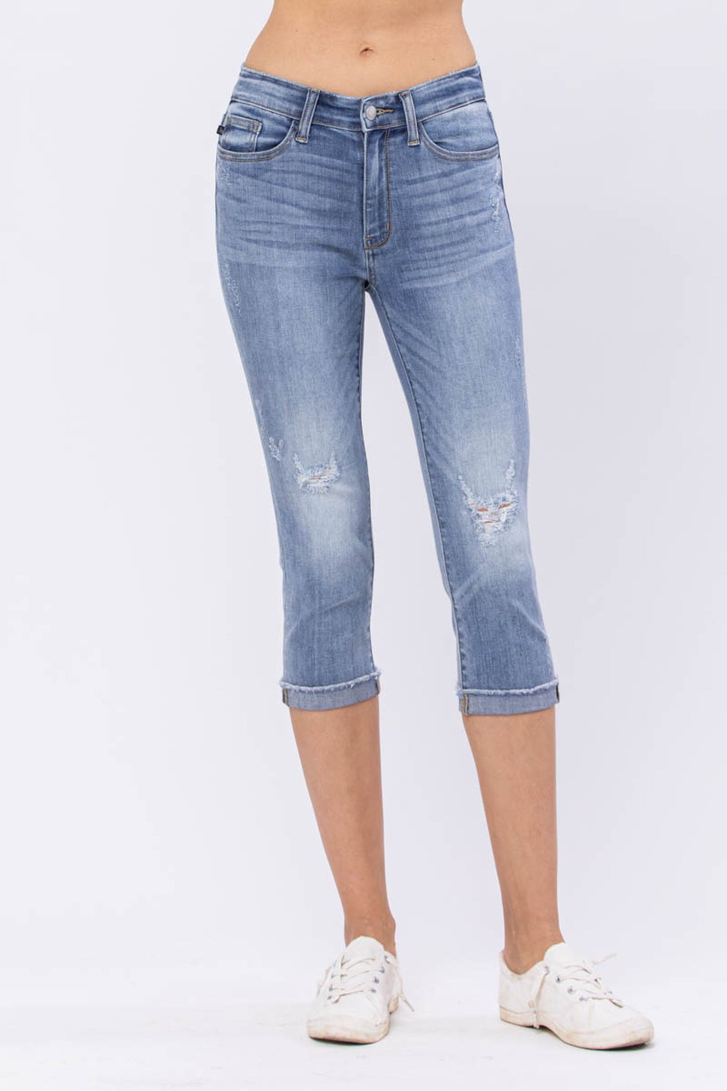 Judy Blue Mid-Rise Destroyed Capri