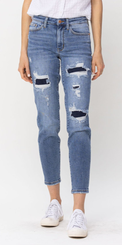 Judy Blue Mid Rise Patched Relaxed Fit