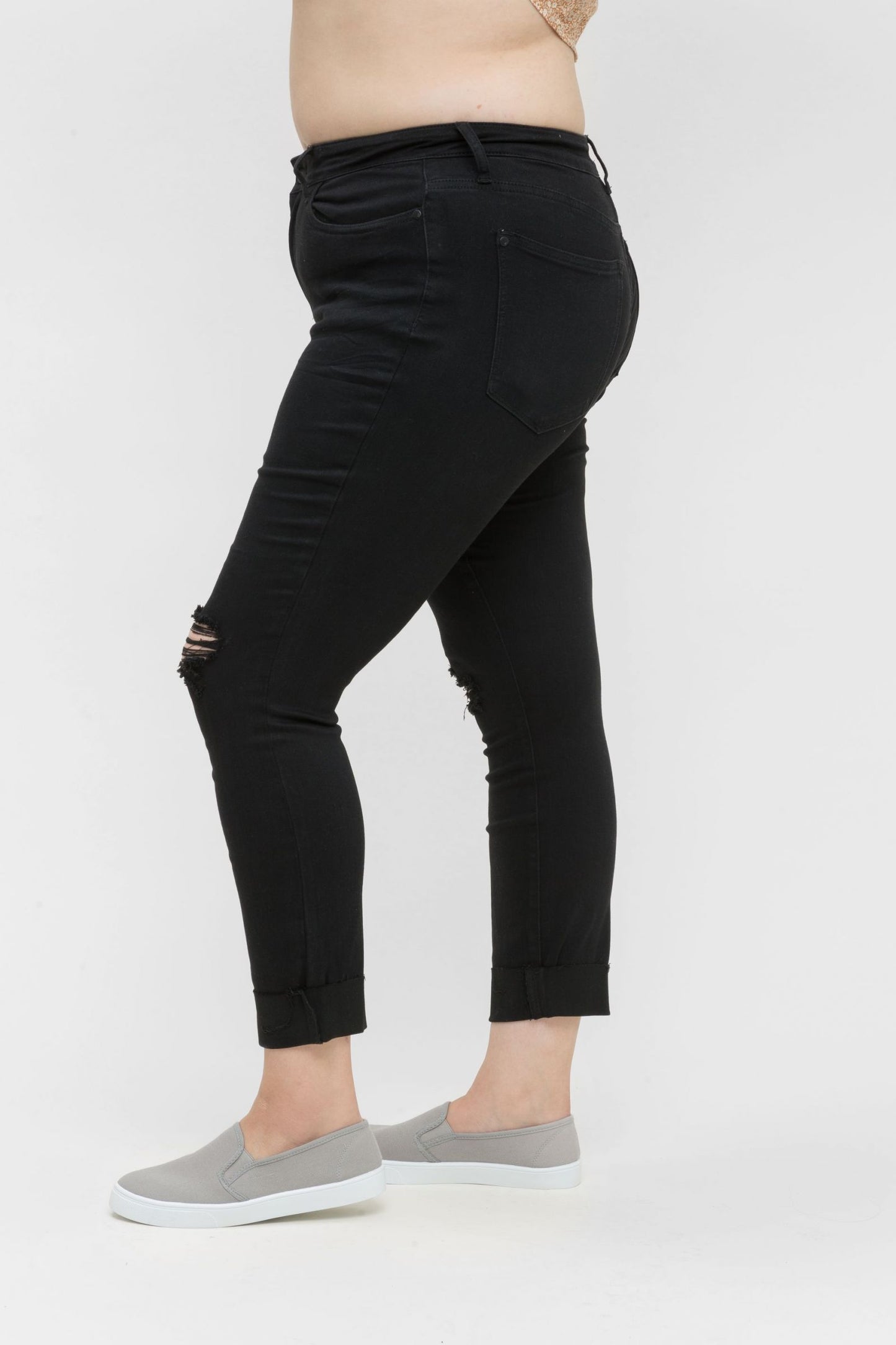 Judy Blue Black Mid Rise Destroyed Slim Fit